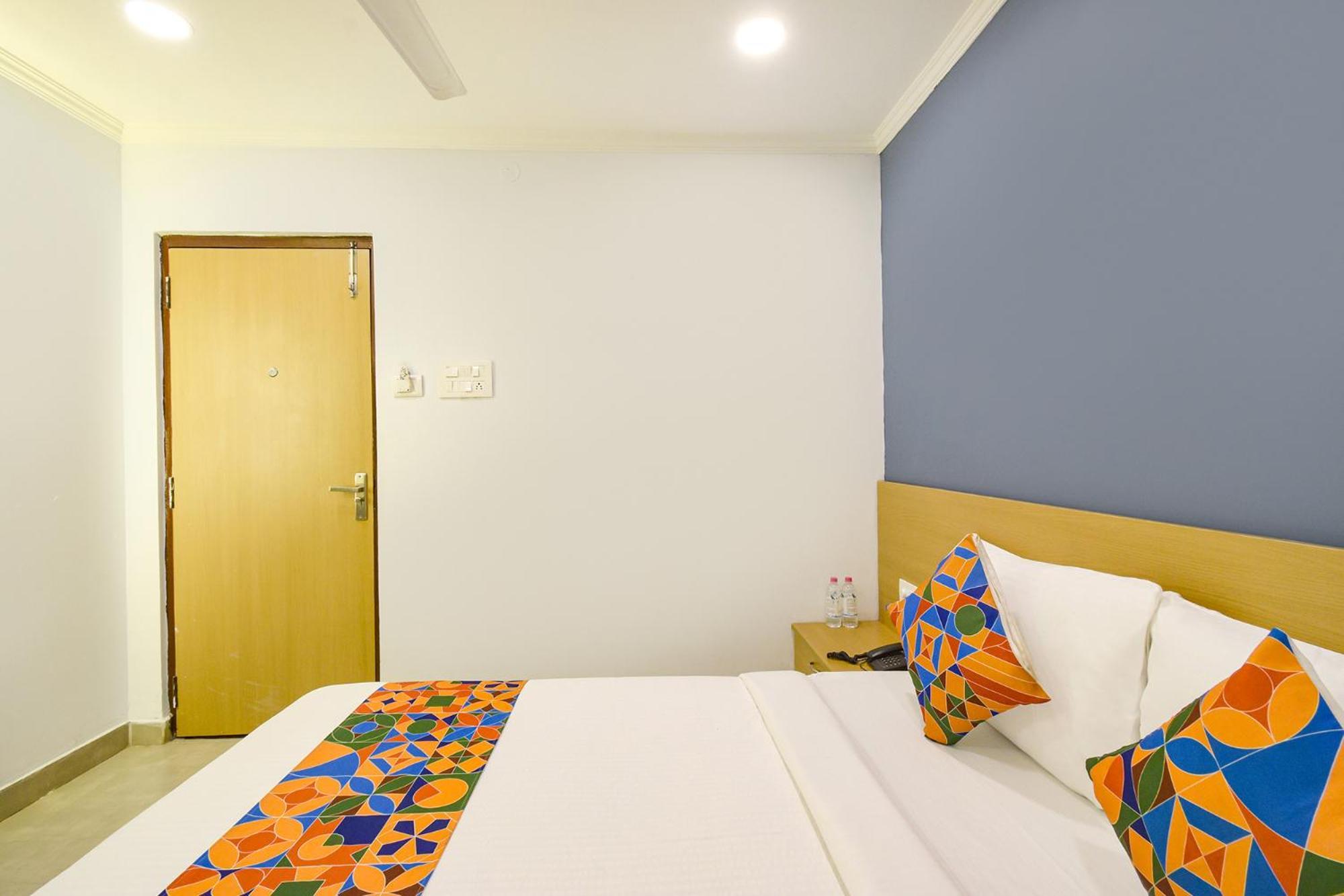 Hotel Fabhotel The Cinco Primera 4*