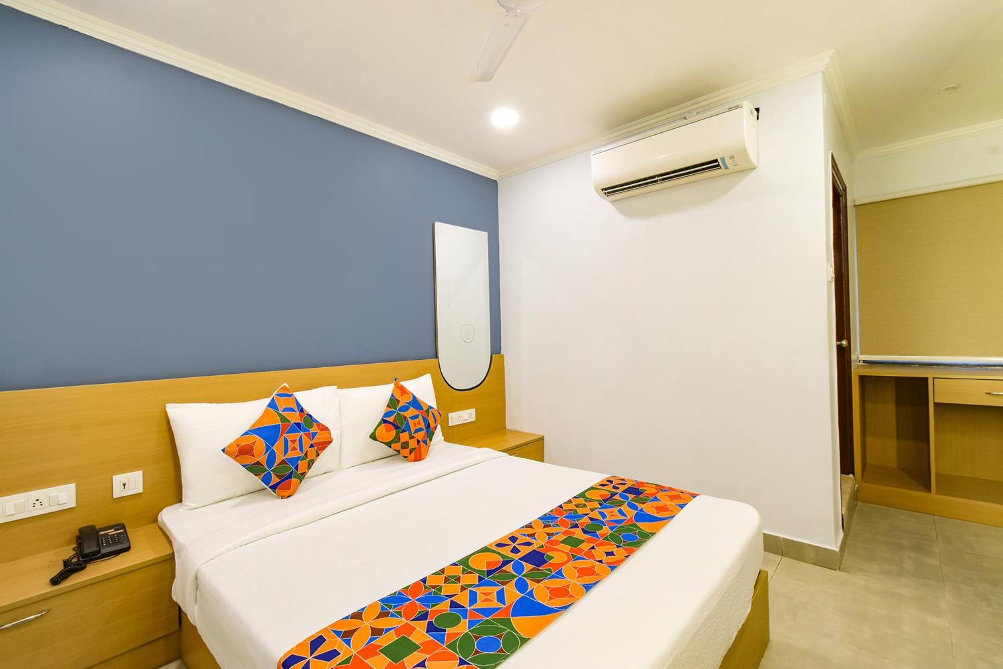 Hotel Fabhotel The Cinco Primera
