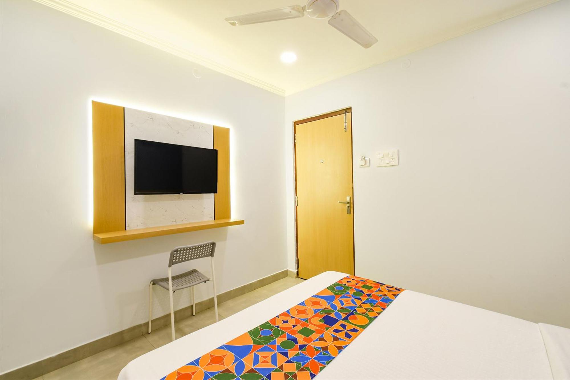Fabhotel The Cinco Primera Hotel 4*