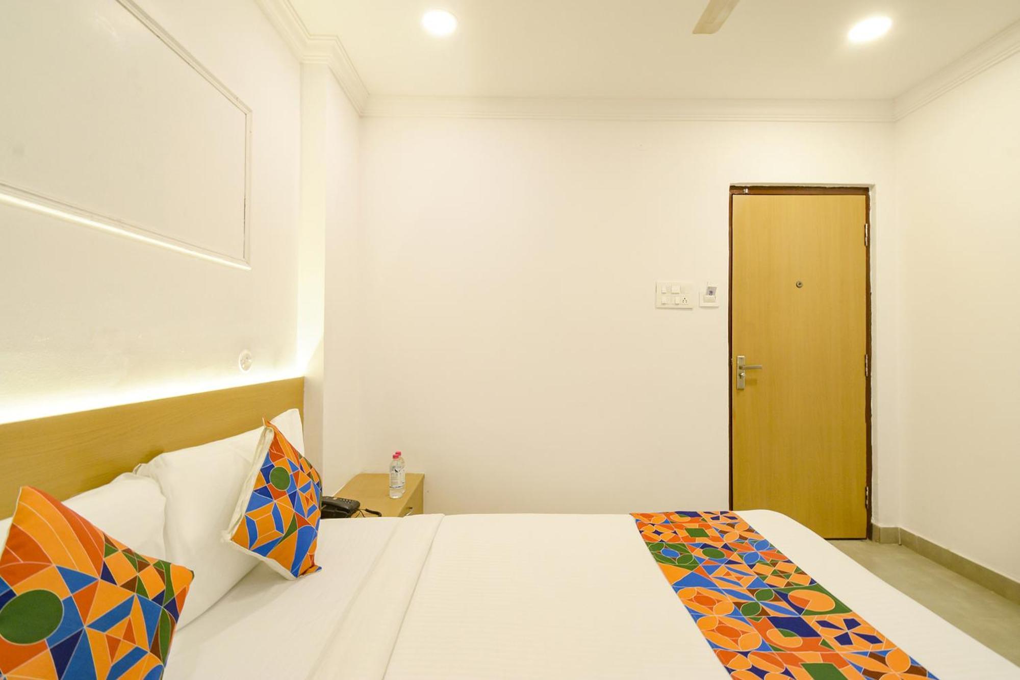 Fabhotel The Cinco Primera 4*