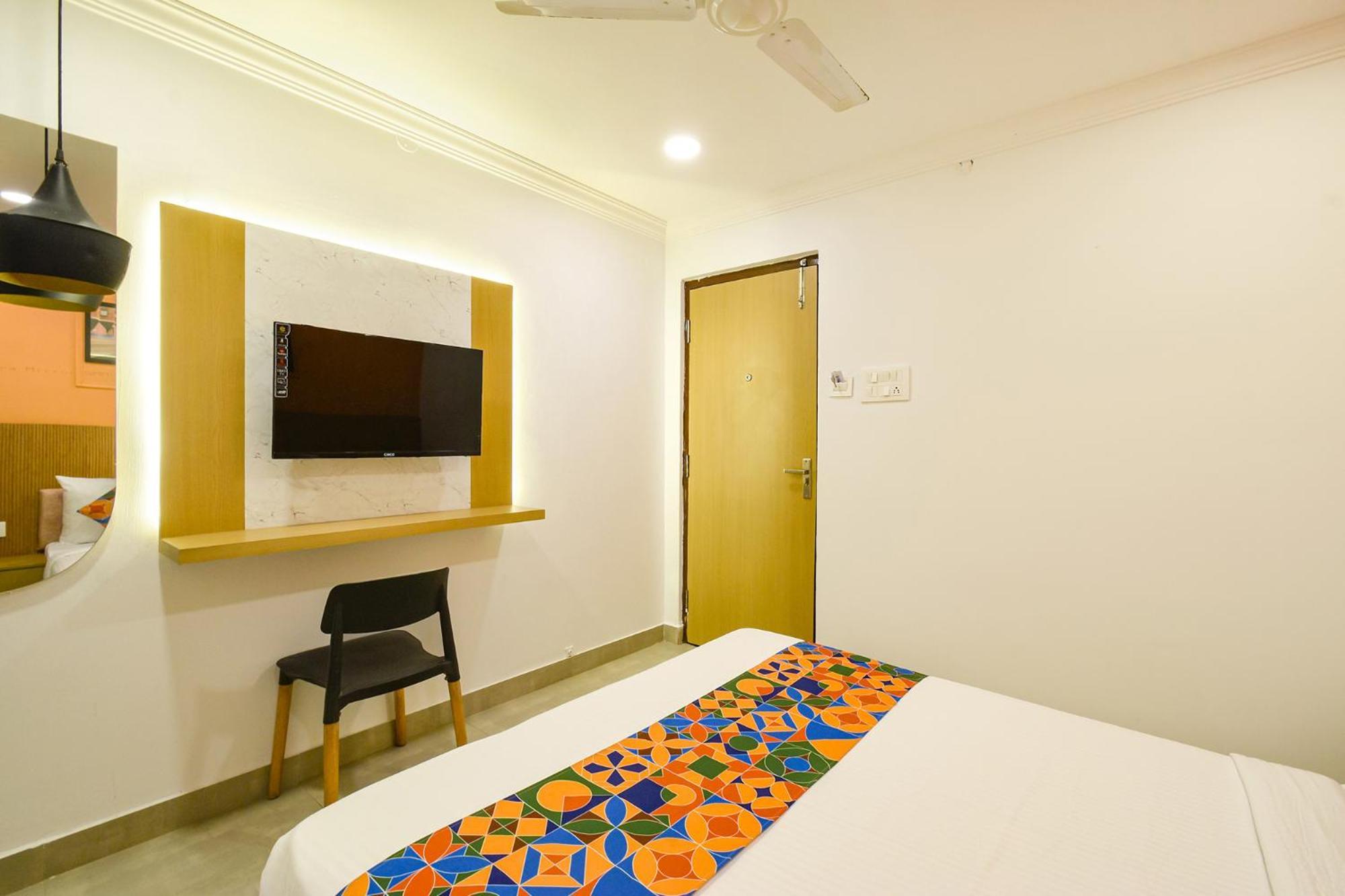 Hotel Fabhotel The Cinco Primera