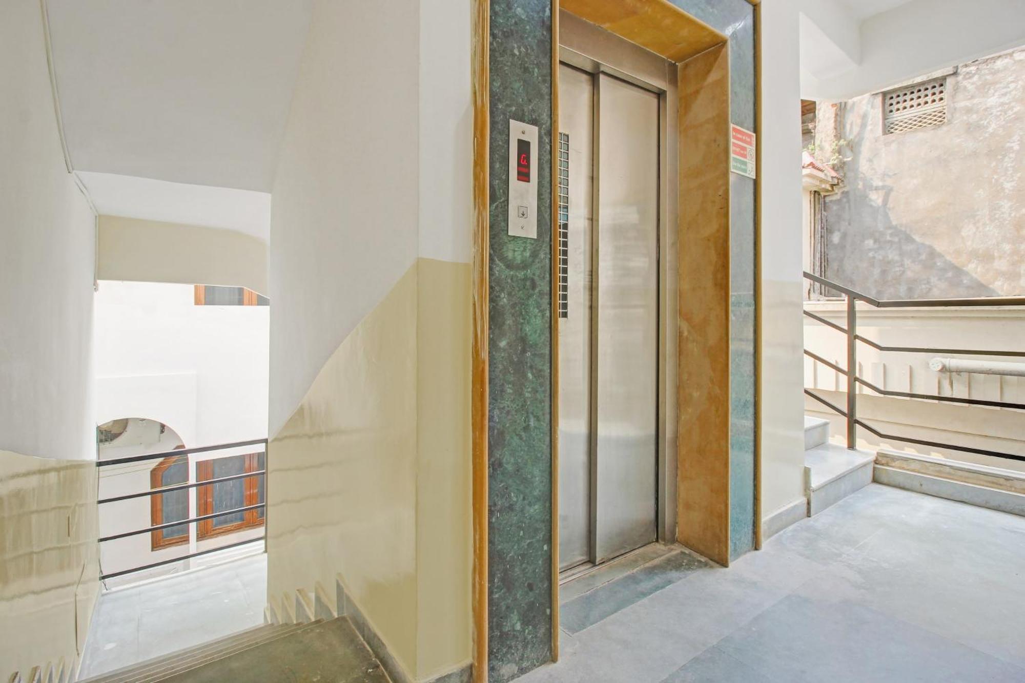 O Sri Residency Near 4* Hyderabad