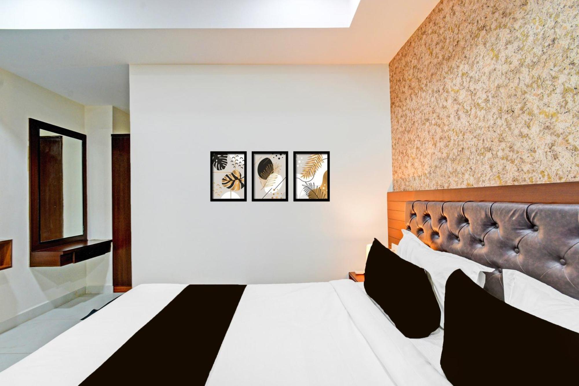 O Laura Hotel Hyderabad