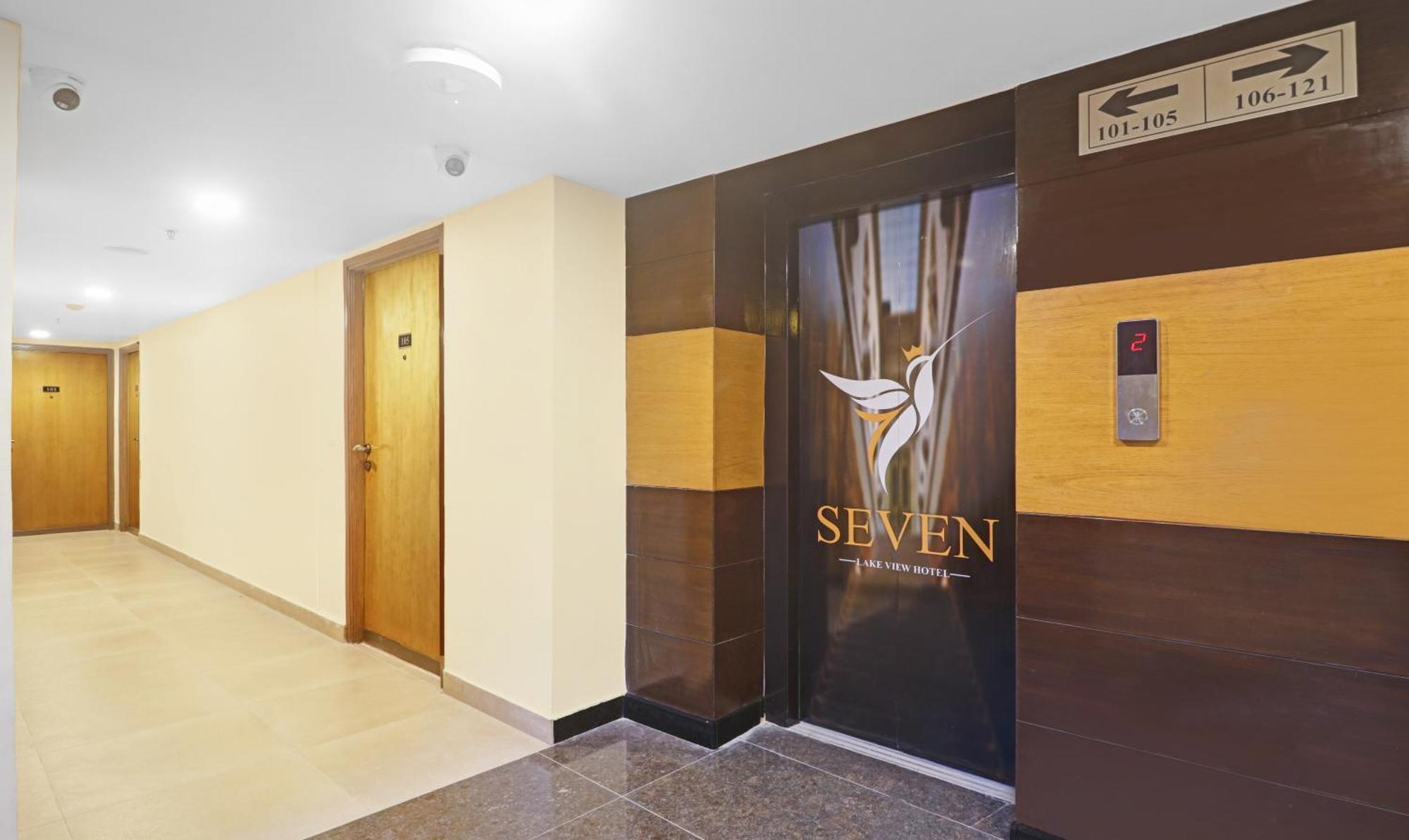 Treebo Premium Seven View Hotel 4*