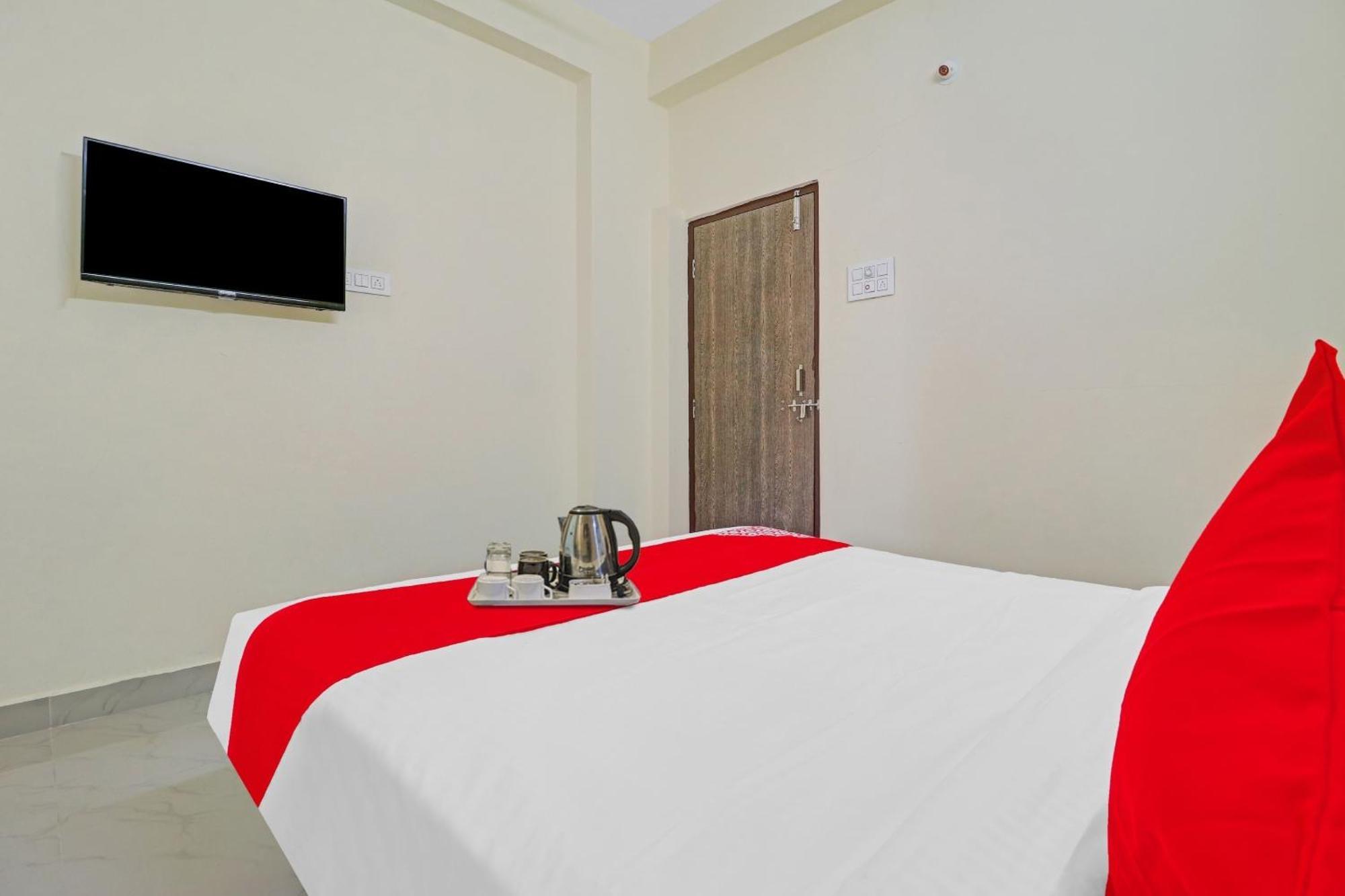 Hotel Super Collection O Elite Near Habsiguda Metro Station
