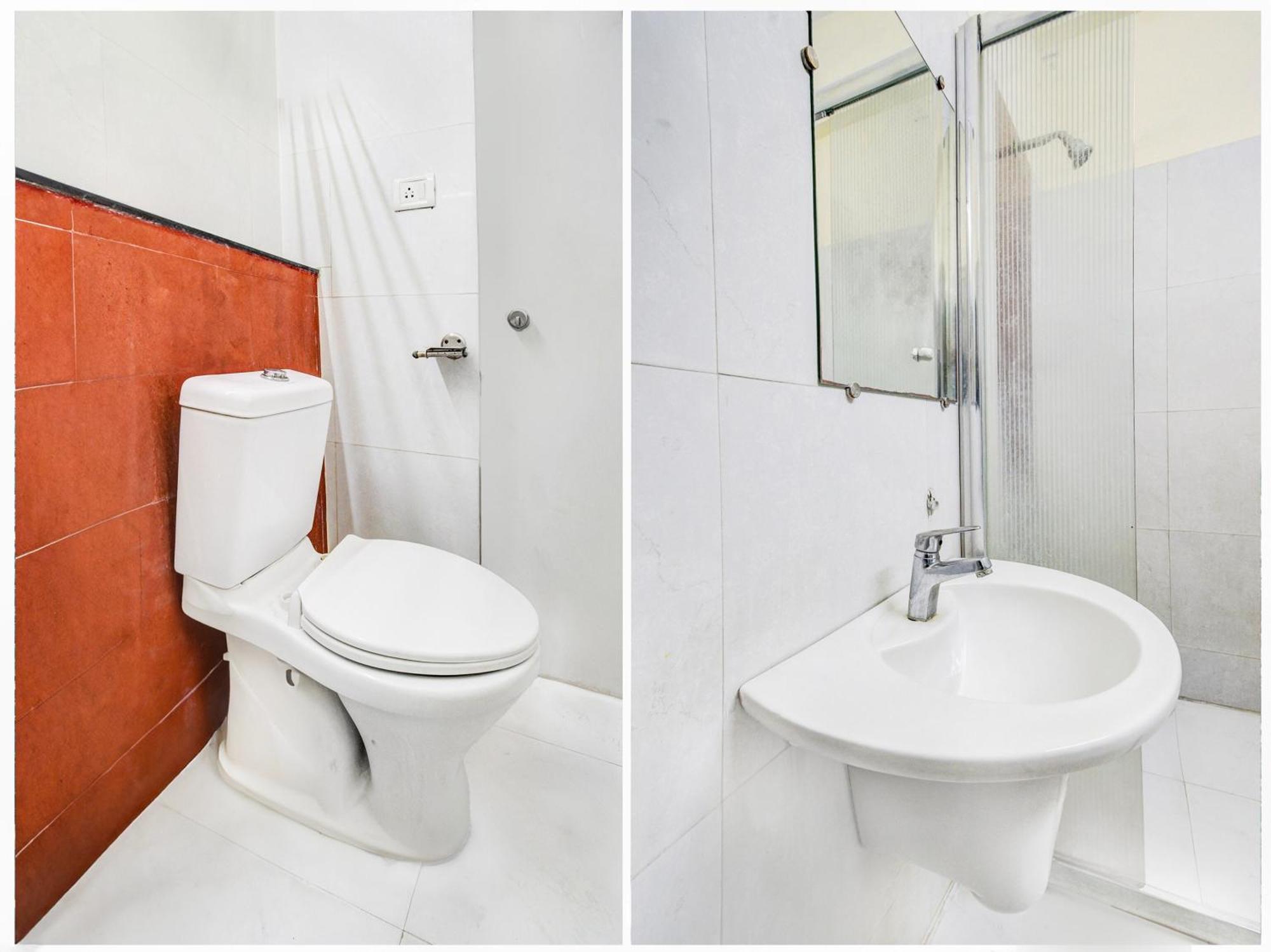 Super Townhouse Red Hills Lakdikapul Formerly Sitara Grand 3* Hyderabad