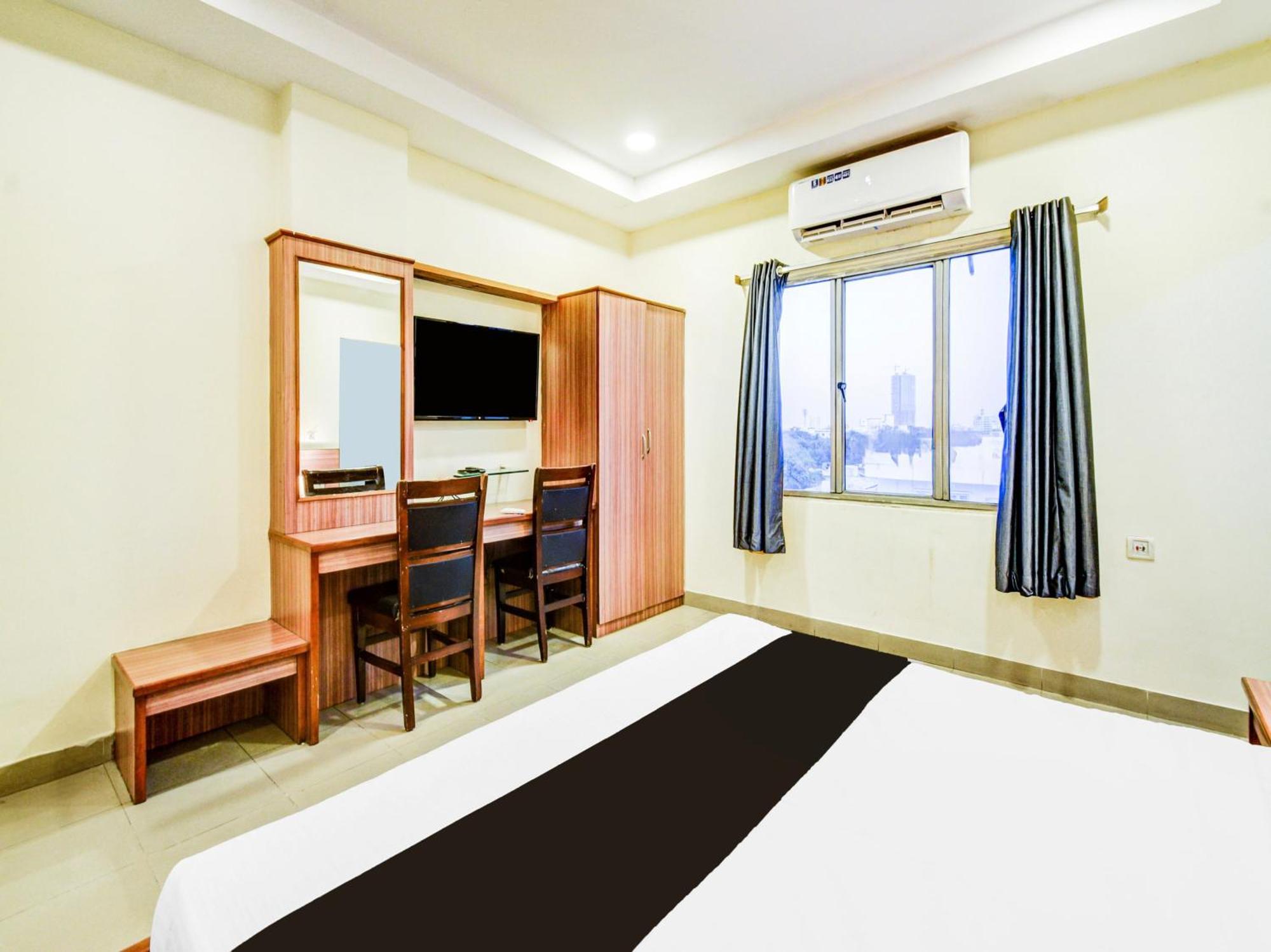 Super Townhouse Red Hills Lakdikapul Formerly Sitara Grand Hotel Hyderabad