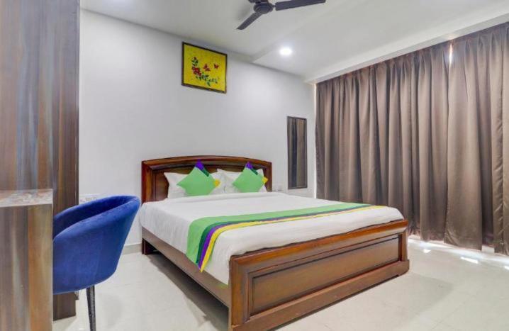Blossom Destination Inn- Banjara Hills