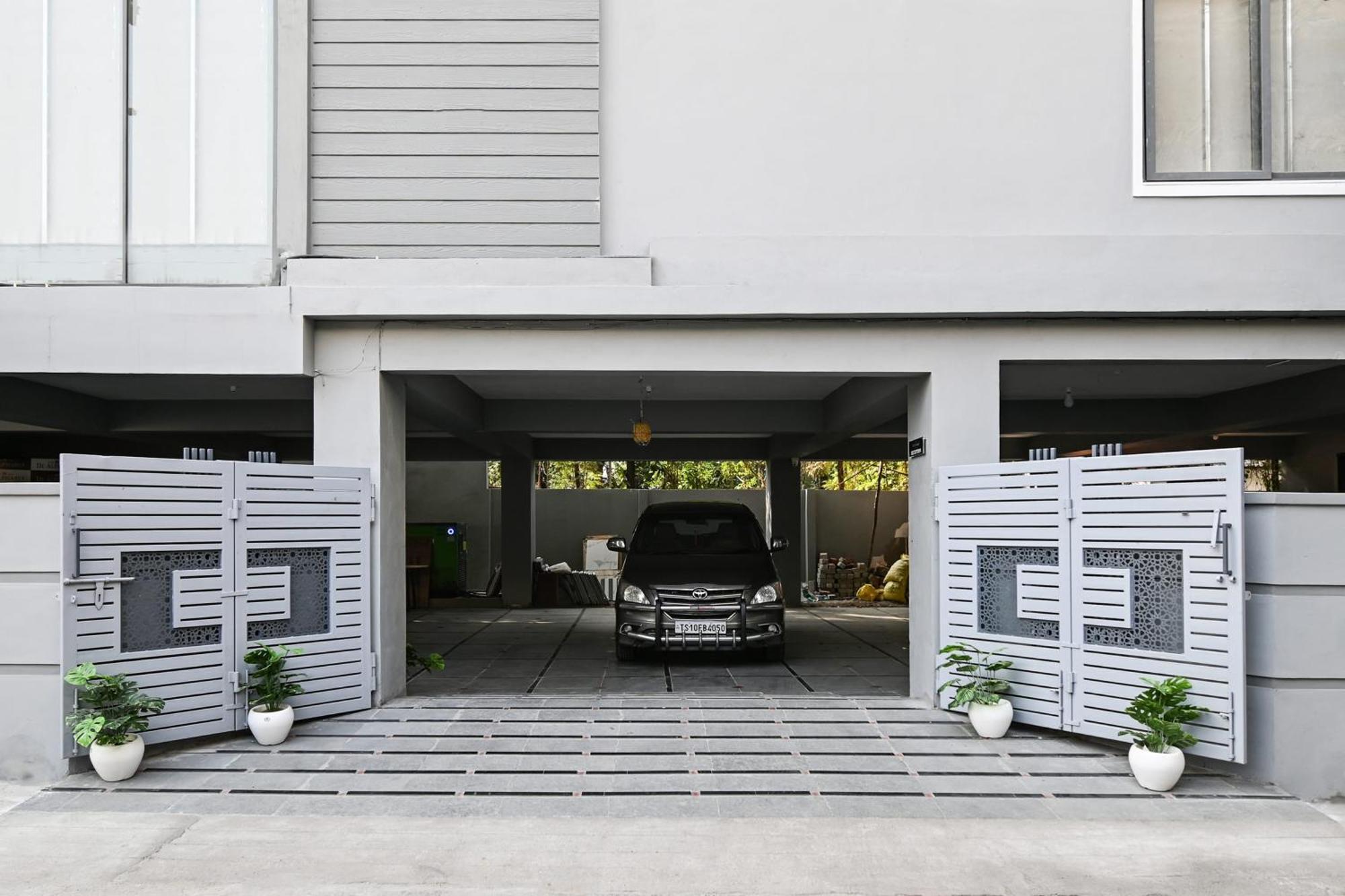 Super Townhouse De Alphabet Karmanghat Hyderabad