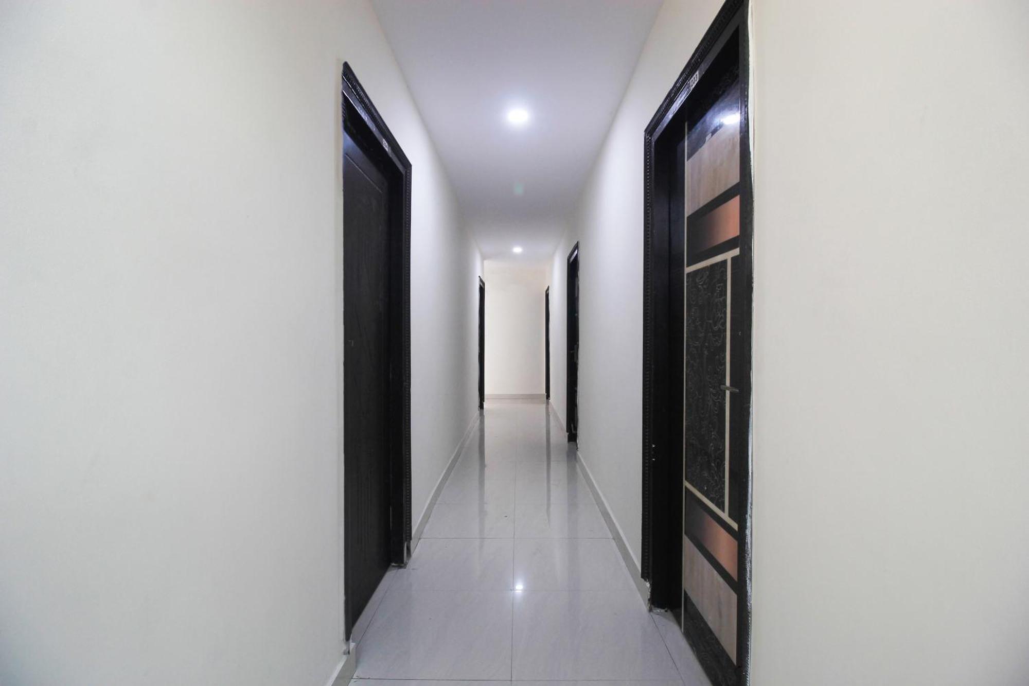 Collection O Stayo Hotel Hyderabad