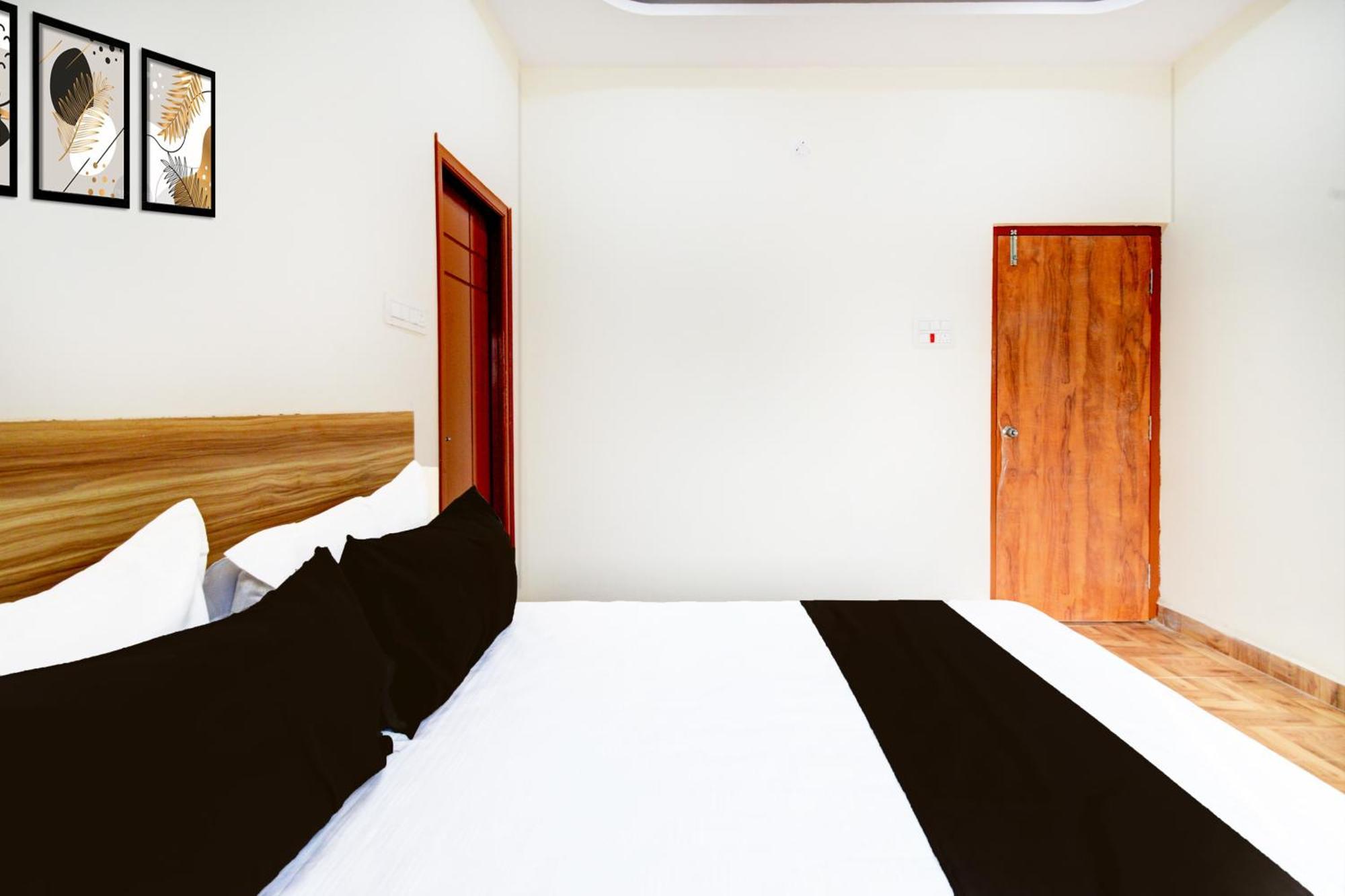 O Bluemoon 3* Hyderabad