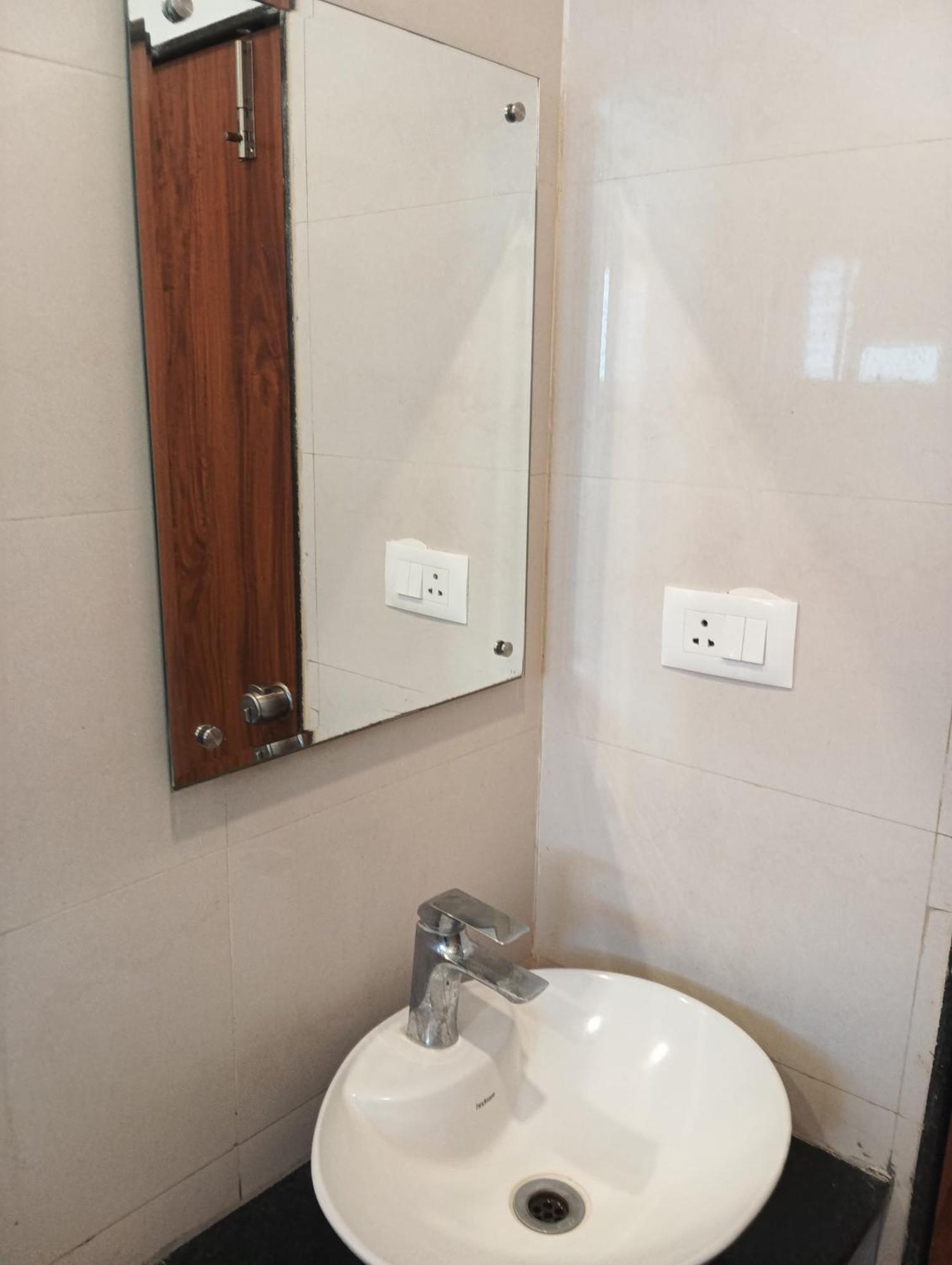 Hotel Embassy Hyderabad
