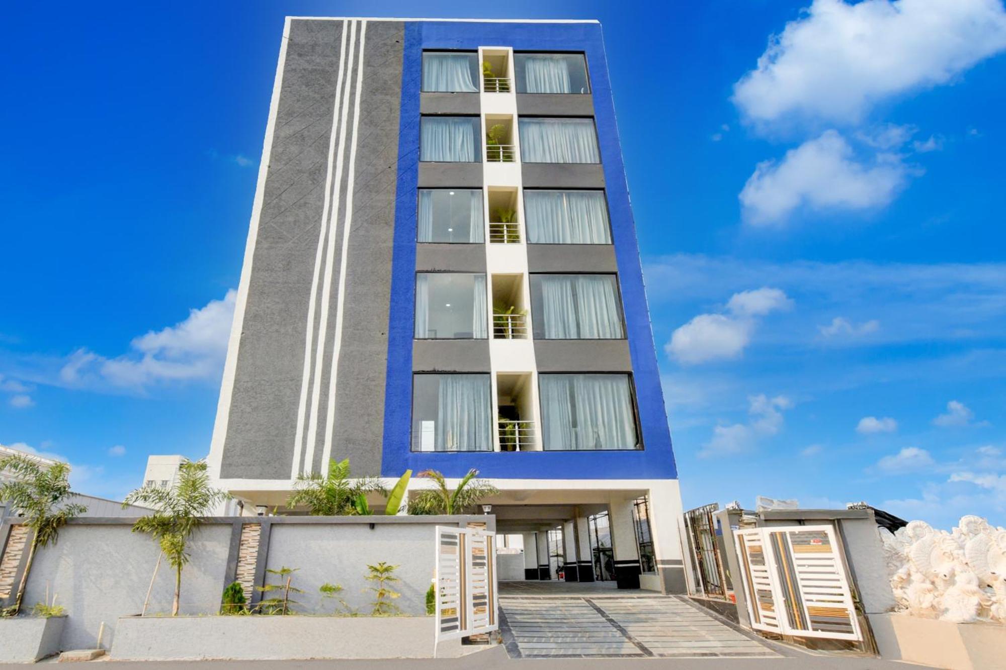 Townhouse Oak Nagole Near Mini Shilparamam Formerly Saka Arcade Hotel *