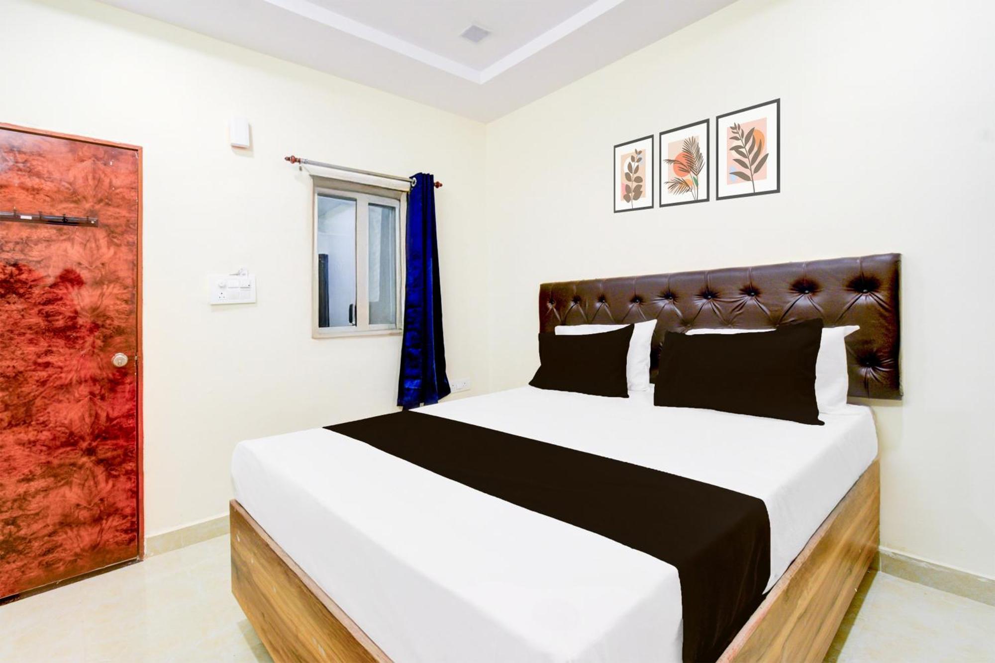 Hotel O R Square