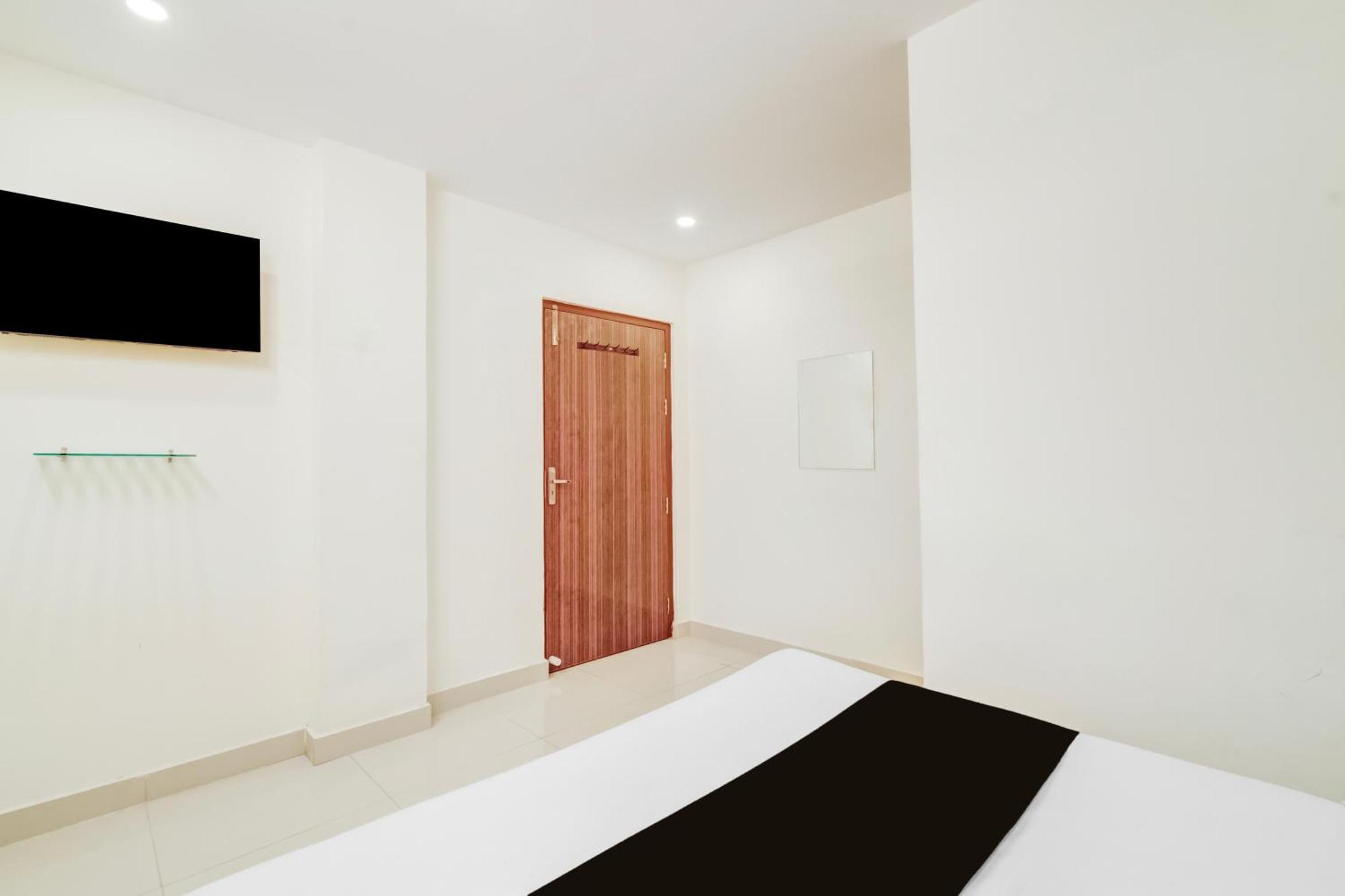 Super O Neredmet Road 3* Hyderabad