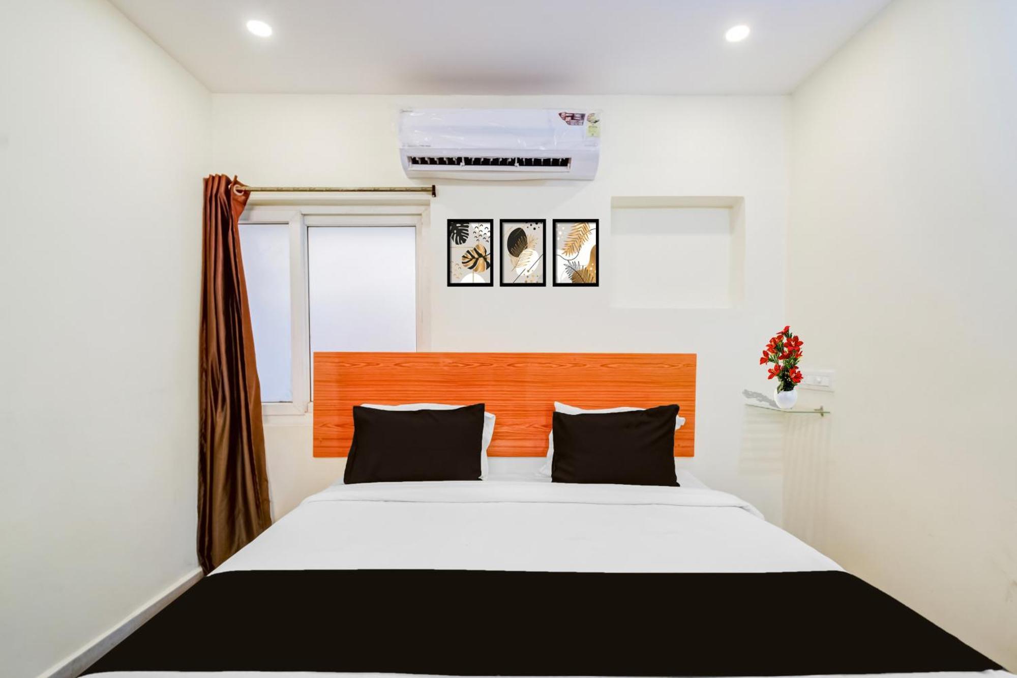 Super O Neredmet Road Hotel