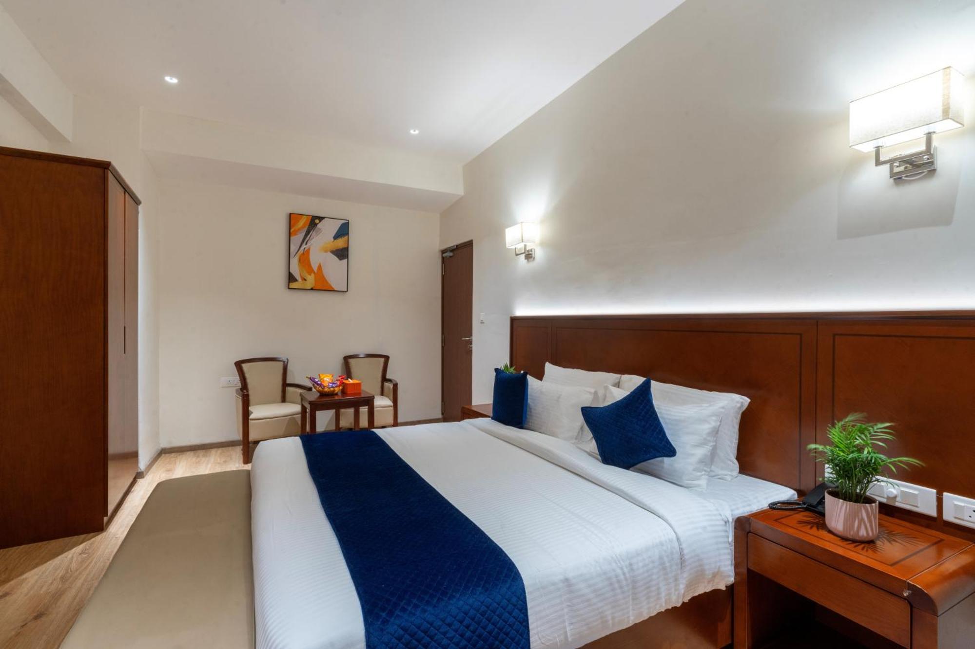 Hotel The Orange - Narsingi,