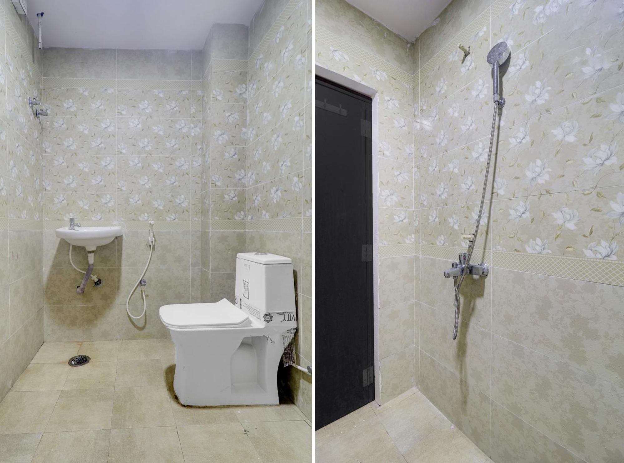 Hotel O Shazeb International Hyderabad