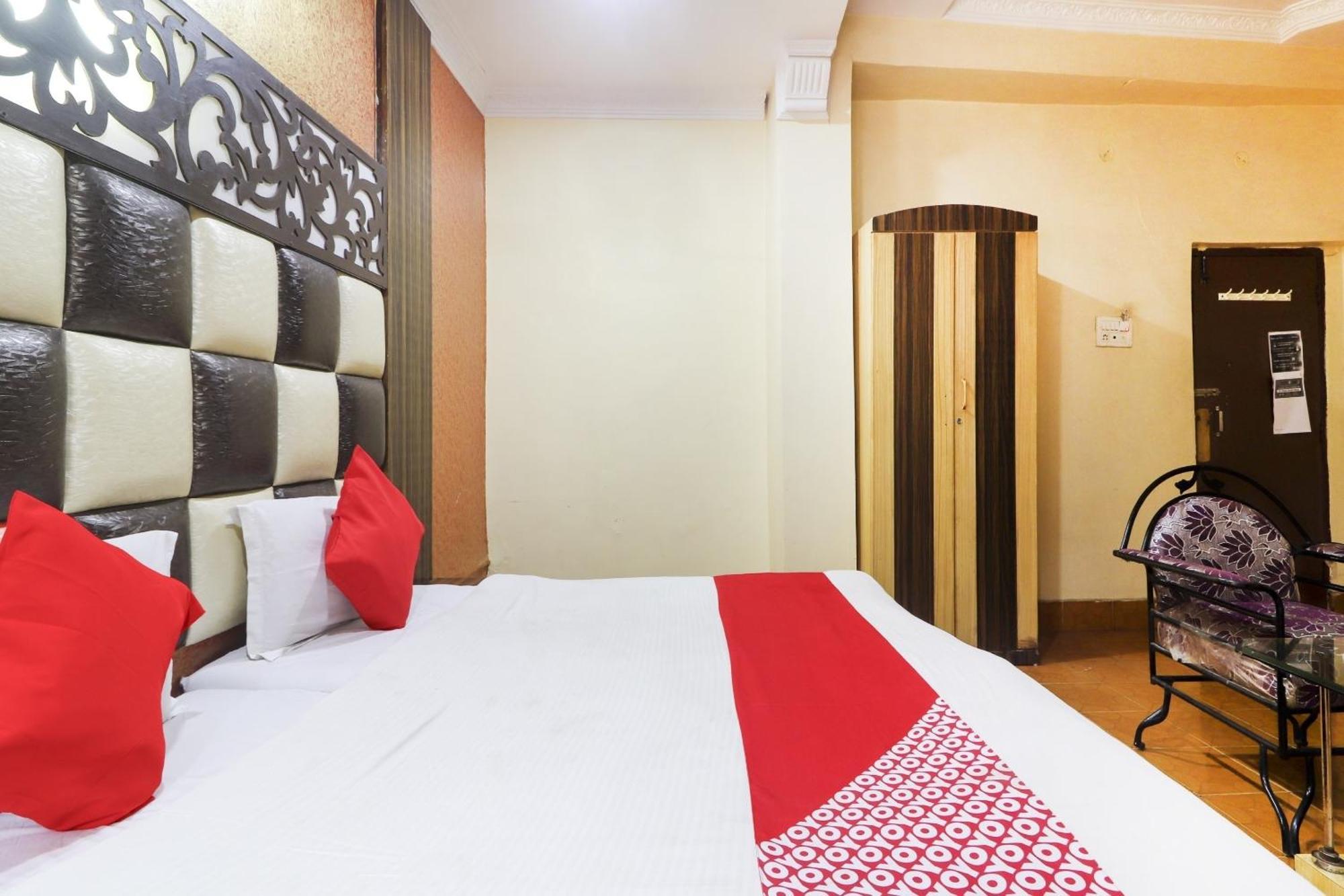 Hotel O Aadaab Hyderabad