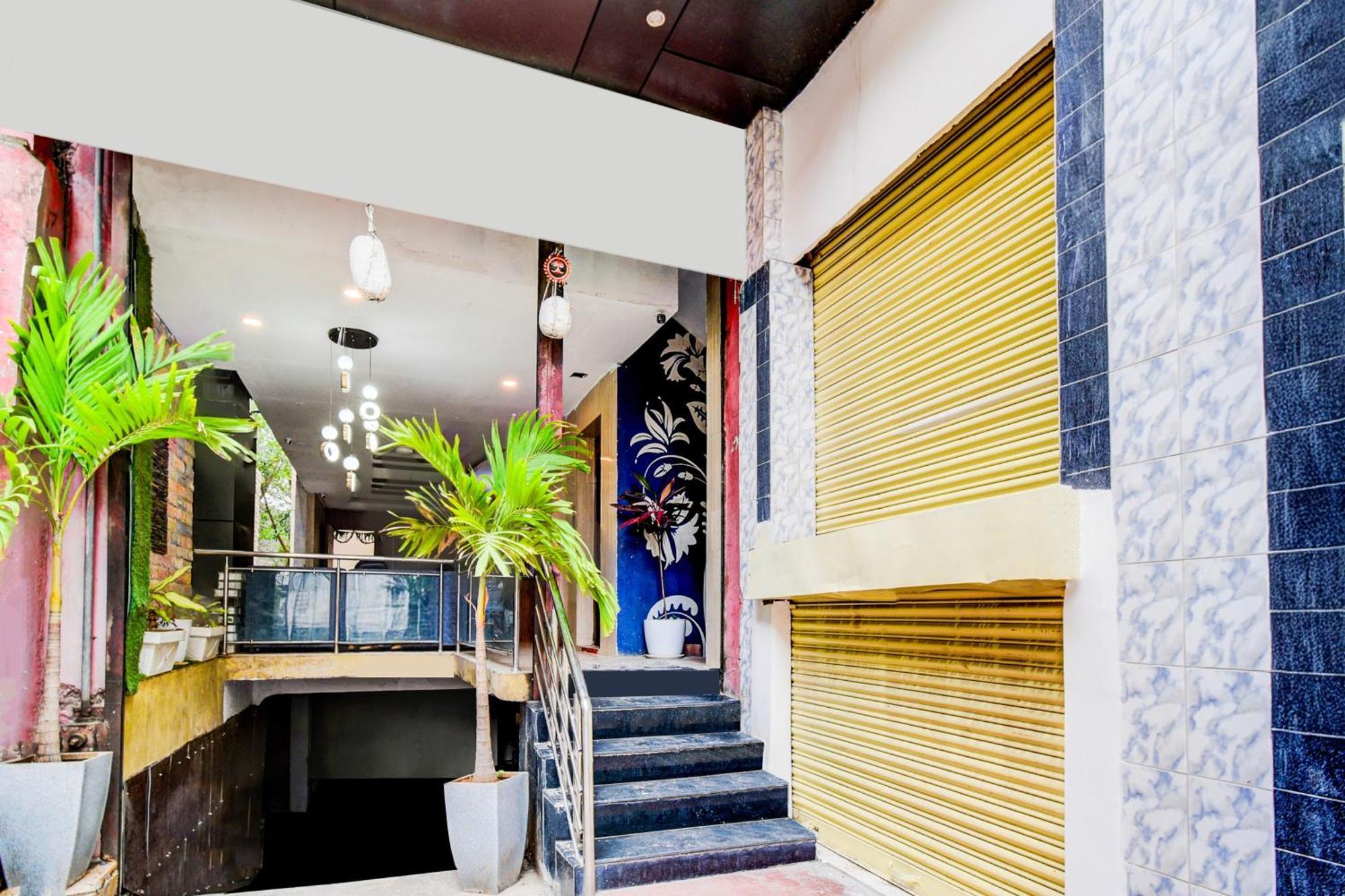 Hotel Super Collection O Isckon Temple Formerly Sri Varaahi Hyderabad