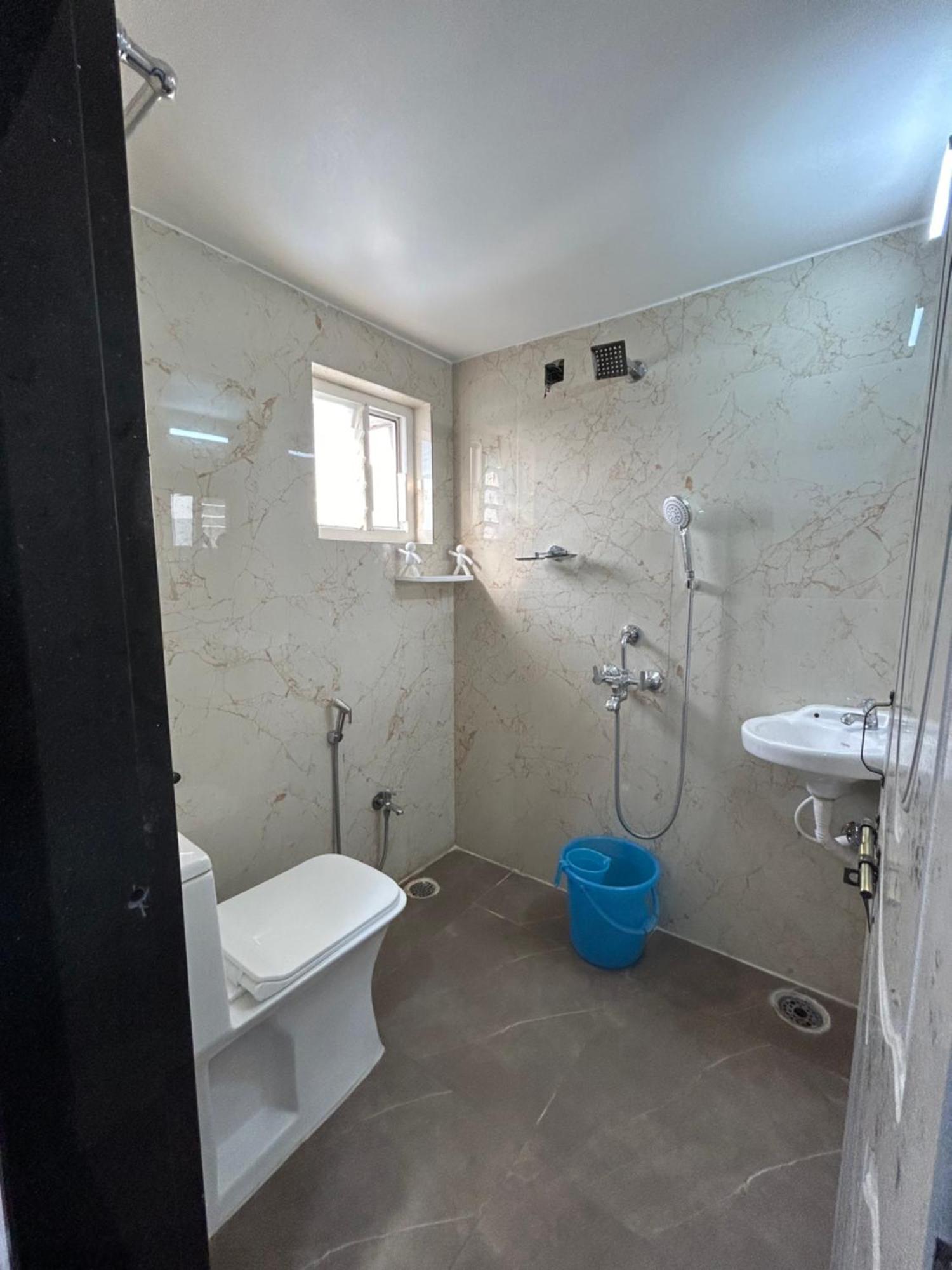 Apartment Guhan Homestay- 2bhk Serviced - Full Furnished & Full Kitchen, Wifi & Balcony Hyderabad