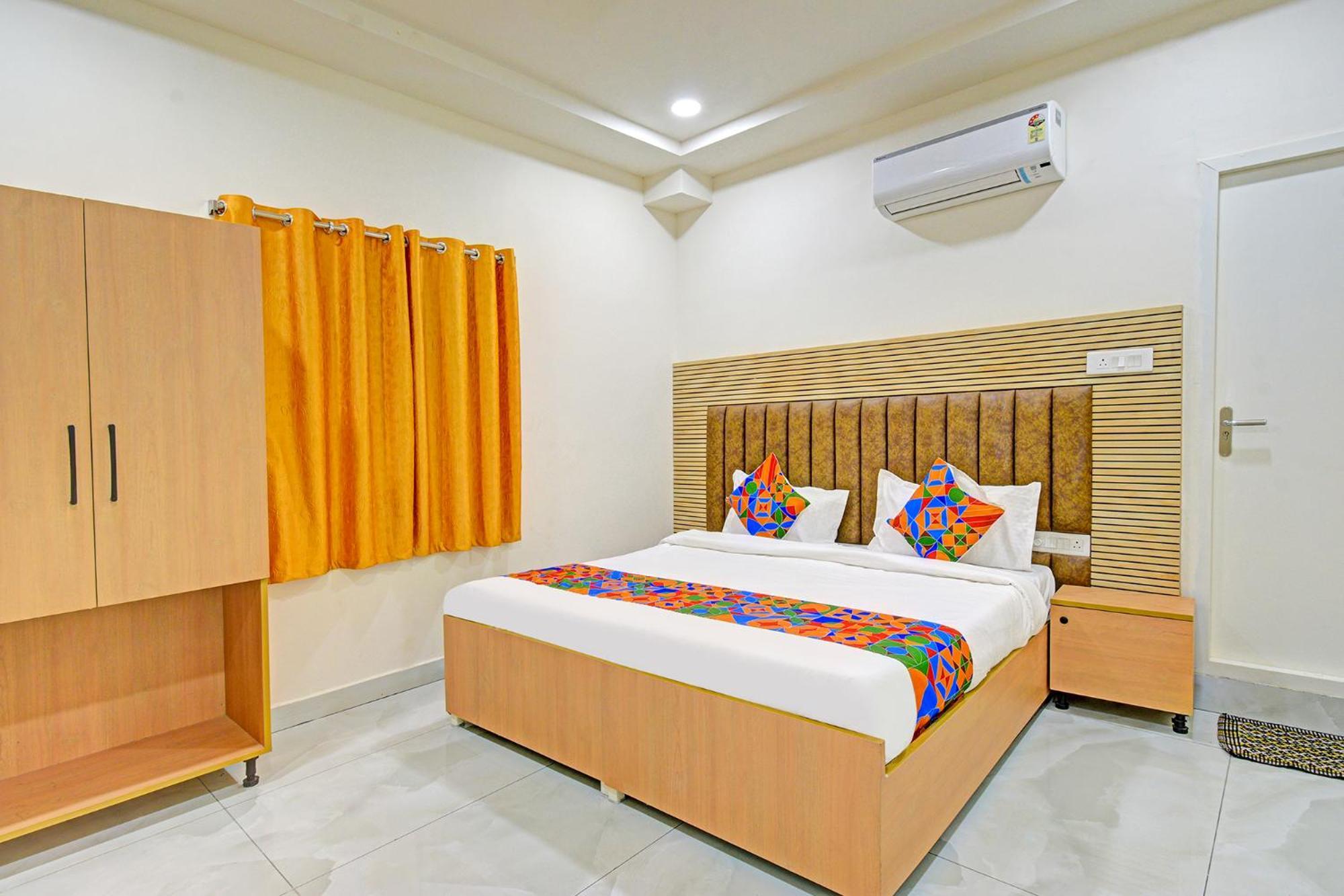 Fabhotel Lexus Grand- Nr Gsm Mall, Miyapur 3*