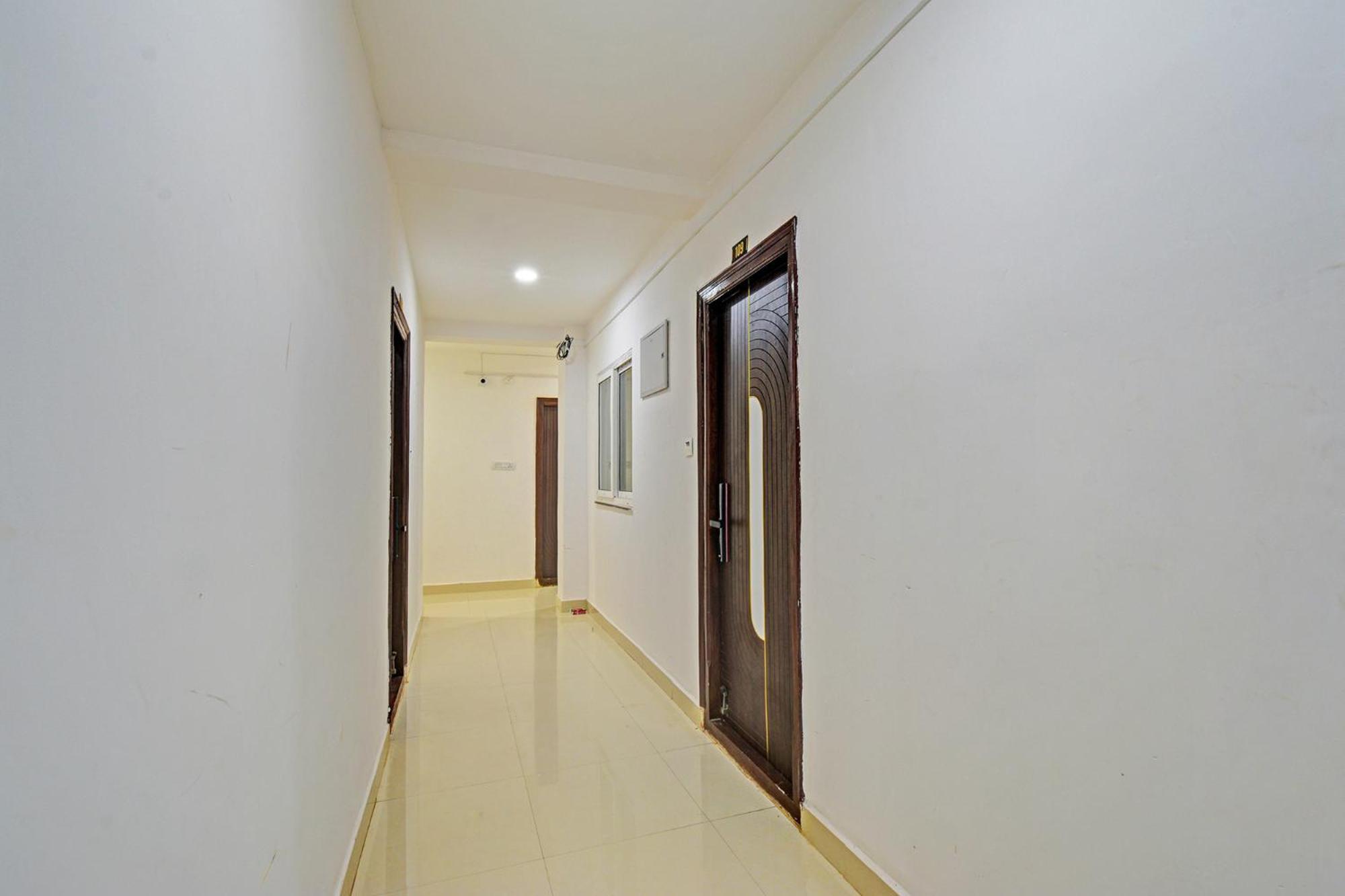 Fabhotel Dolce Grand- Nr Yashoda Hospitals Hitech Hotel *