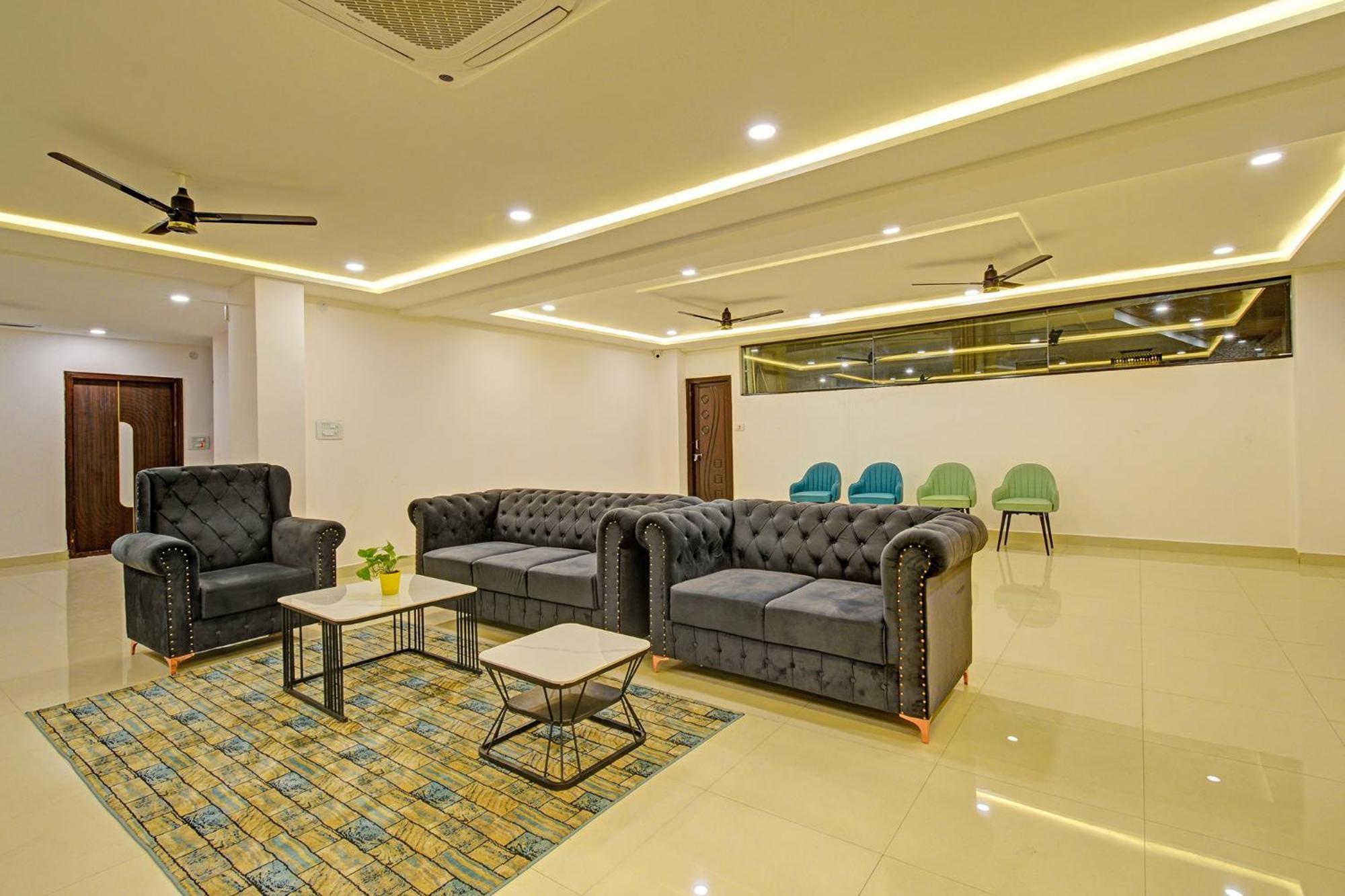 Fabhotel Dolce Grand- Nr Yashoda Hospitals Hitech Hotel
