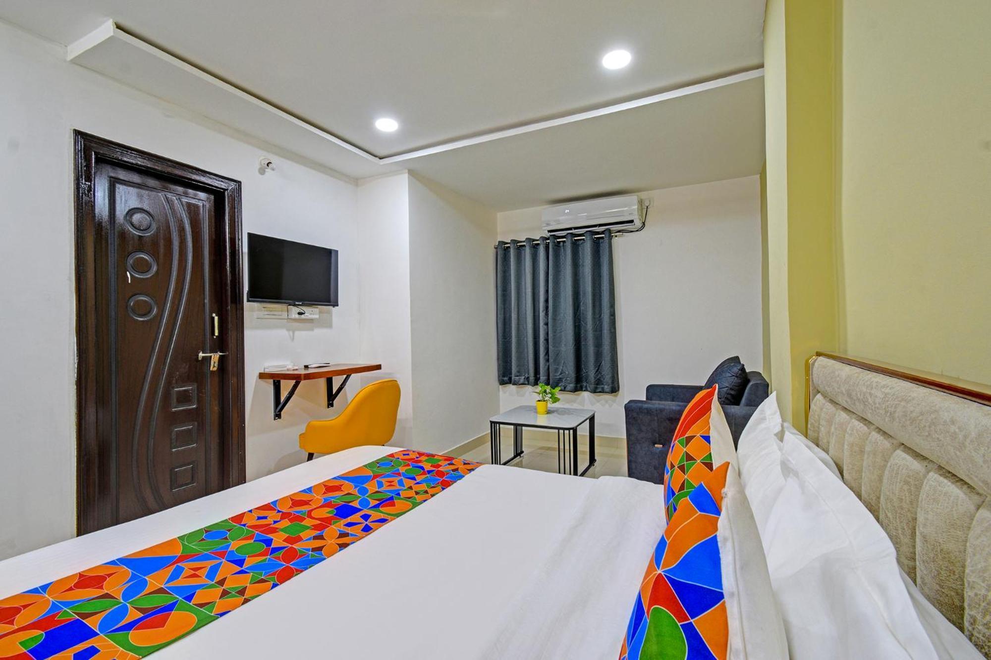 Fabhotel Dolce Grand- Nr Yashoda Hospitals Hitech Hotel