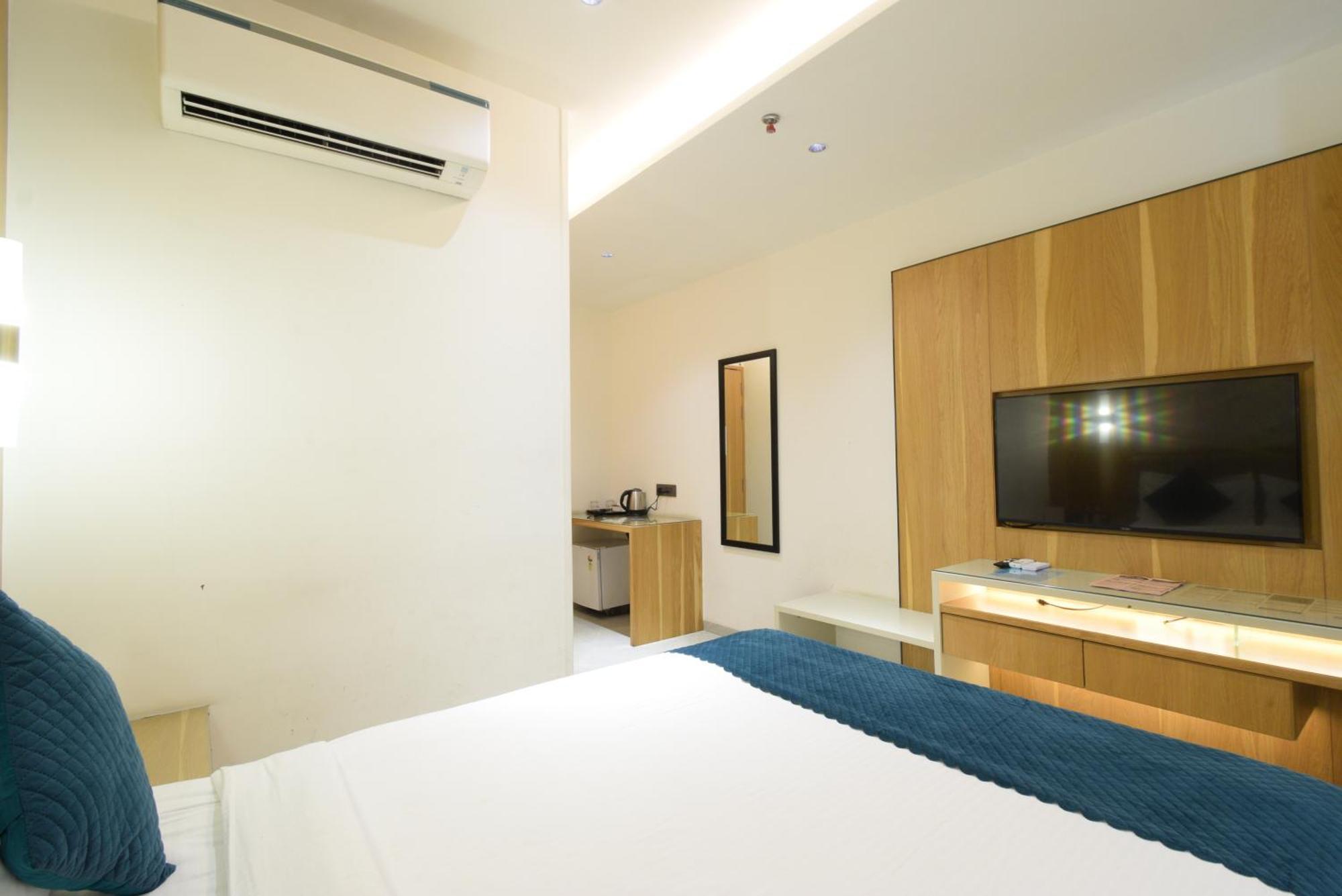 Hotel Taar Tangerine Hyderabad