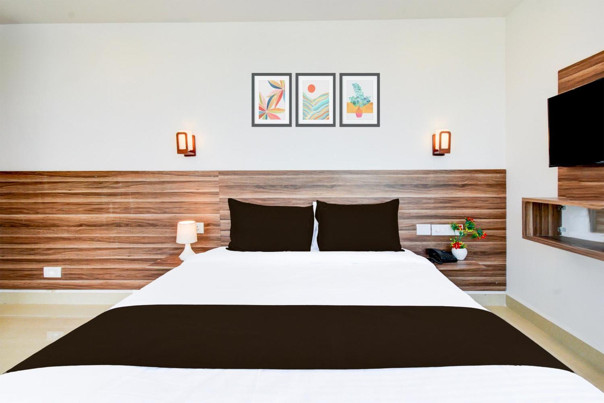 Srh Luxury Near Rail Nilayam, Ncl. 3* Hyderabad