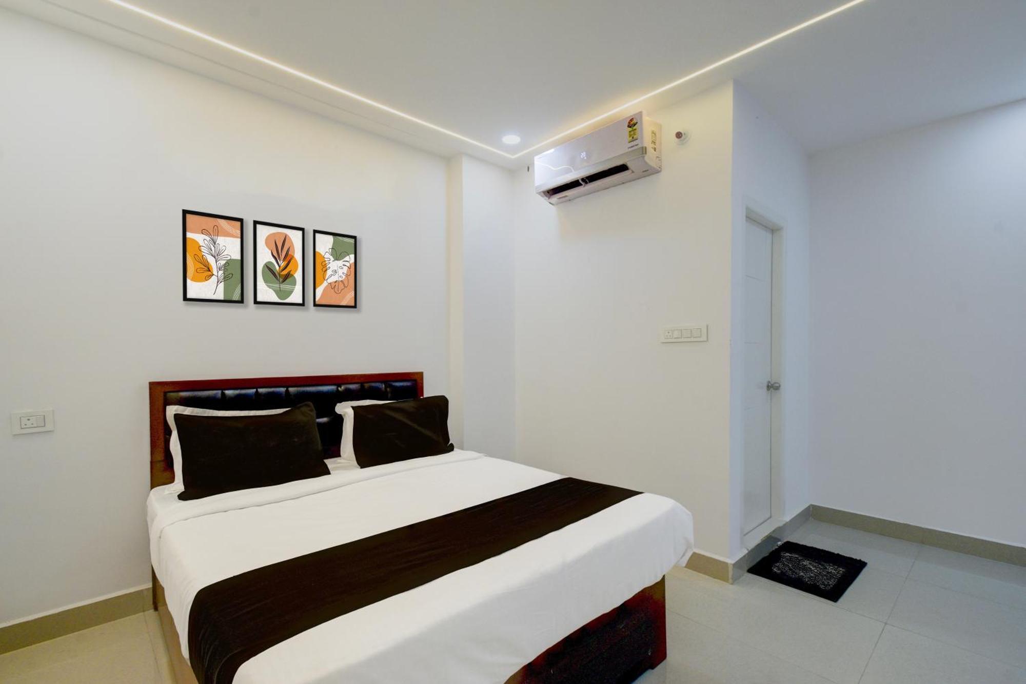 Hotel O Genz Lavish Syays Hyderabad