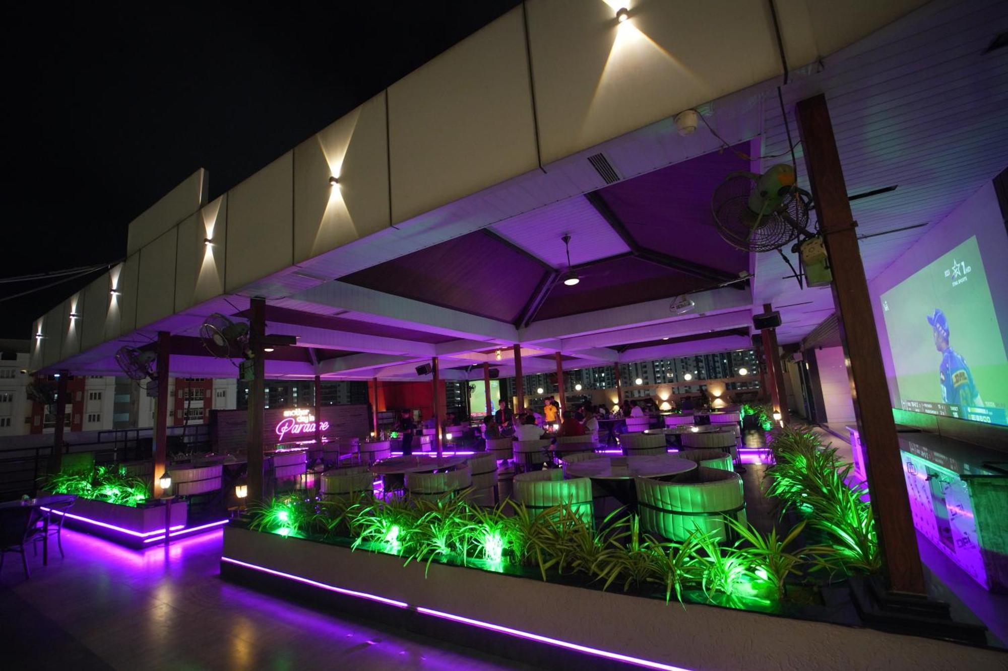 Occassia Bliss - Premium With Rooftop Restaurant & Bar In Miyapur 3* Lingampalli