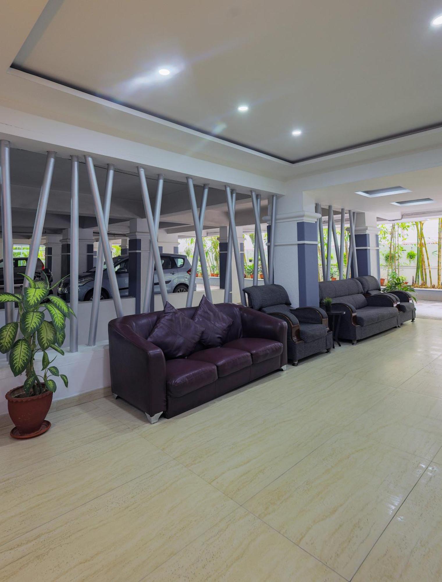Hotel Athome & Serviced Apartments By Deccan Serai Hotels
