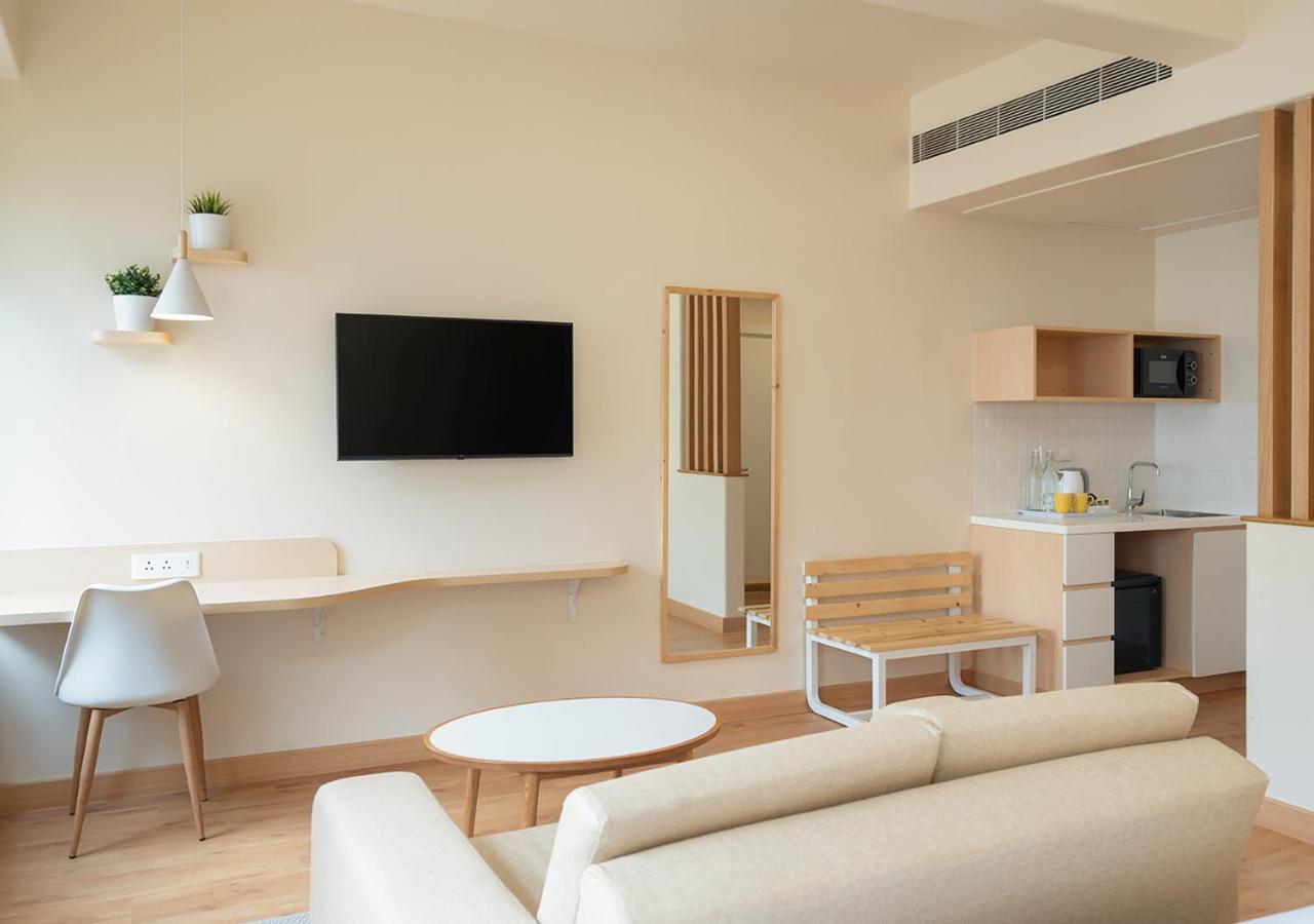 Hotel Bloom - Dlf Cyber