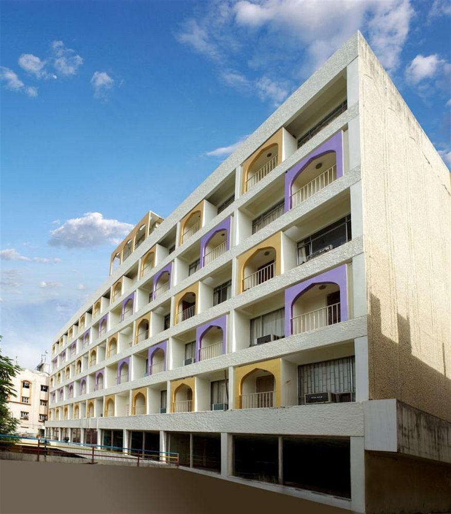 Mandakini Jaya International Hotel
