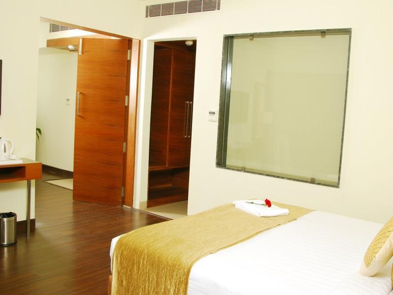 Hotel Vaishnaoi 3*