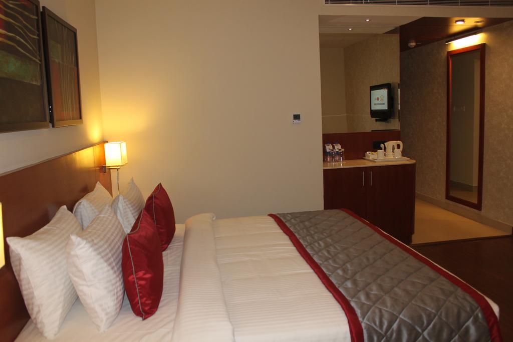 Hotel The Altruist Business Hitech 4*