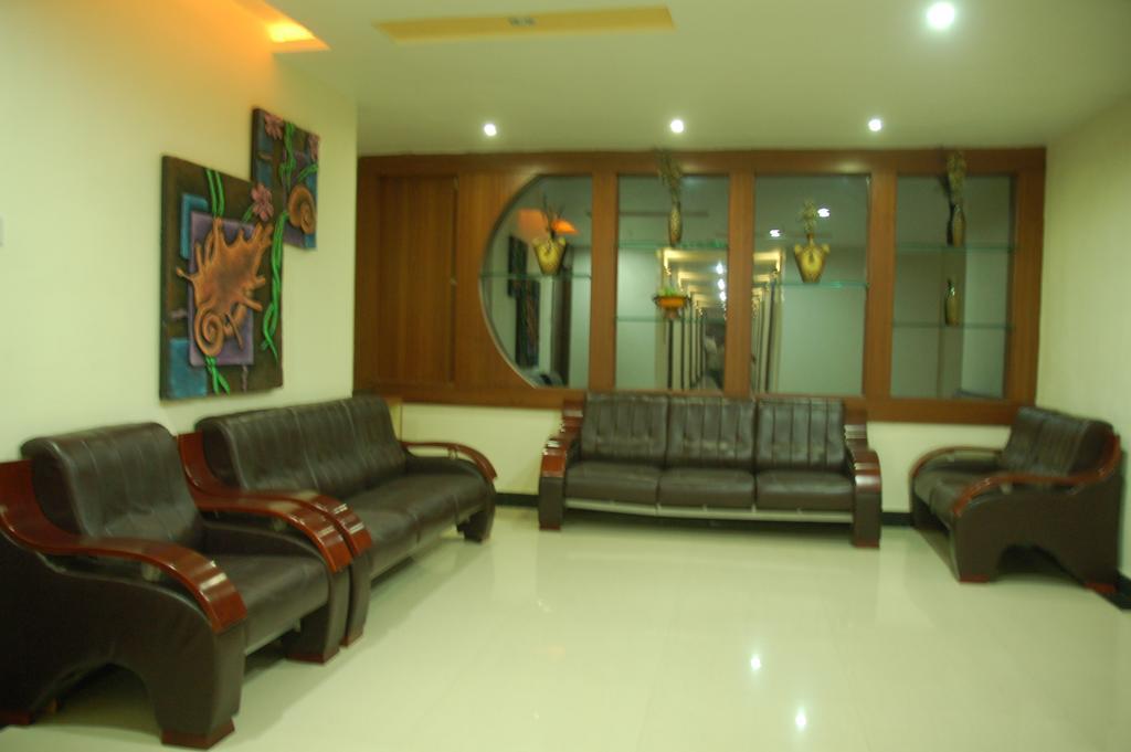 Hotel Sitara Royal 2*