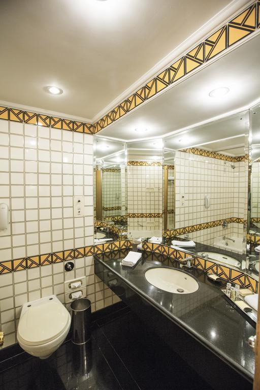 Taj Banjara 5* Hyderabad