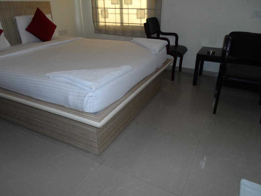 Hotel The Crown 3*