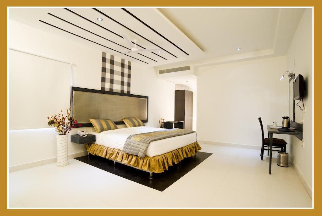 Hotel O Palak Residency Near Erragadda Metro Station