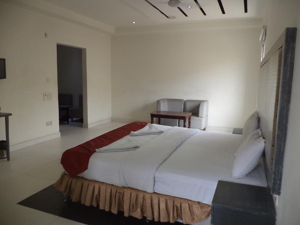 Hotel O Palak Residency Near Erragadda Metro Station