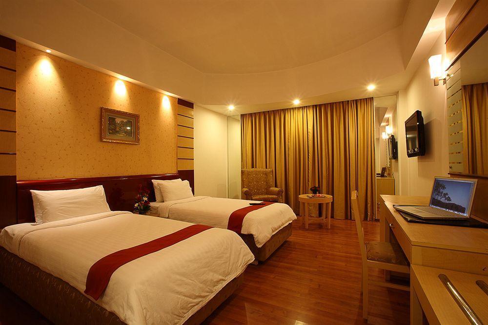 Katriya De Royal 4* Hyderabad