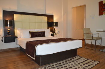 Hotel Ksr Park 3*