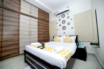 Oyo 14500 Hill View Hotel 3*