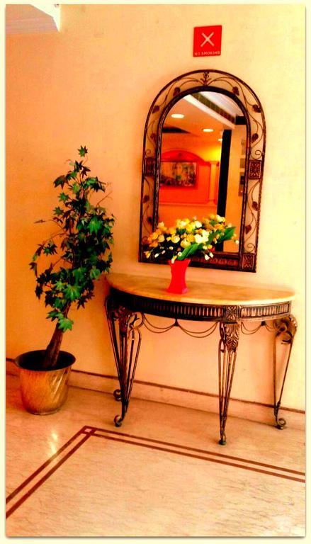 Raj International Pensão Hyderabad
