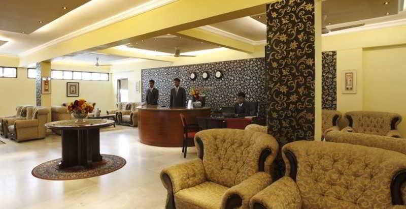 Hotel Genx Banjara Hill 1589 3*