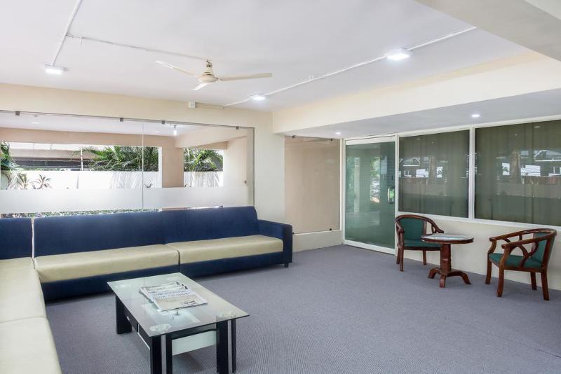 Treebo Sravya Residency Hotel