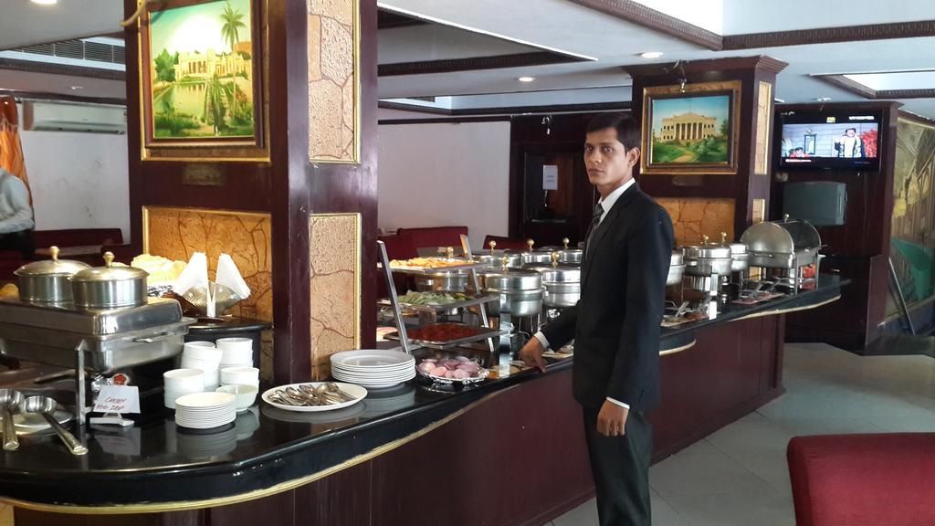 Bed & Breakfast Anmol Continental Hyderabad
